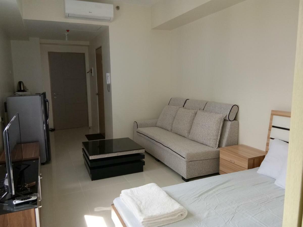 טגאיטאי Taal Lake View Wind Residences By Smco מראה חיצוני תמונה